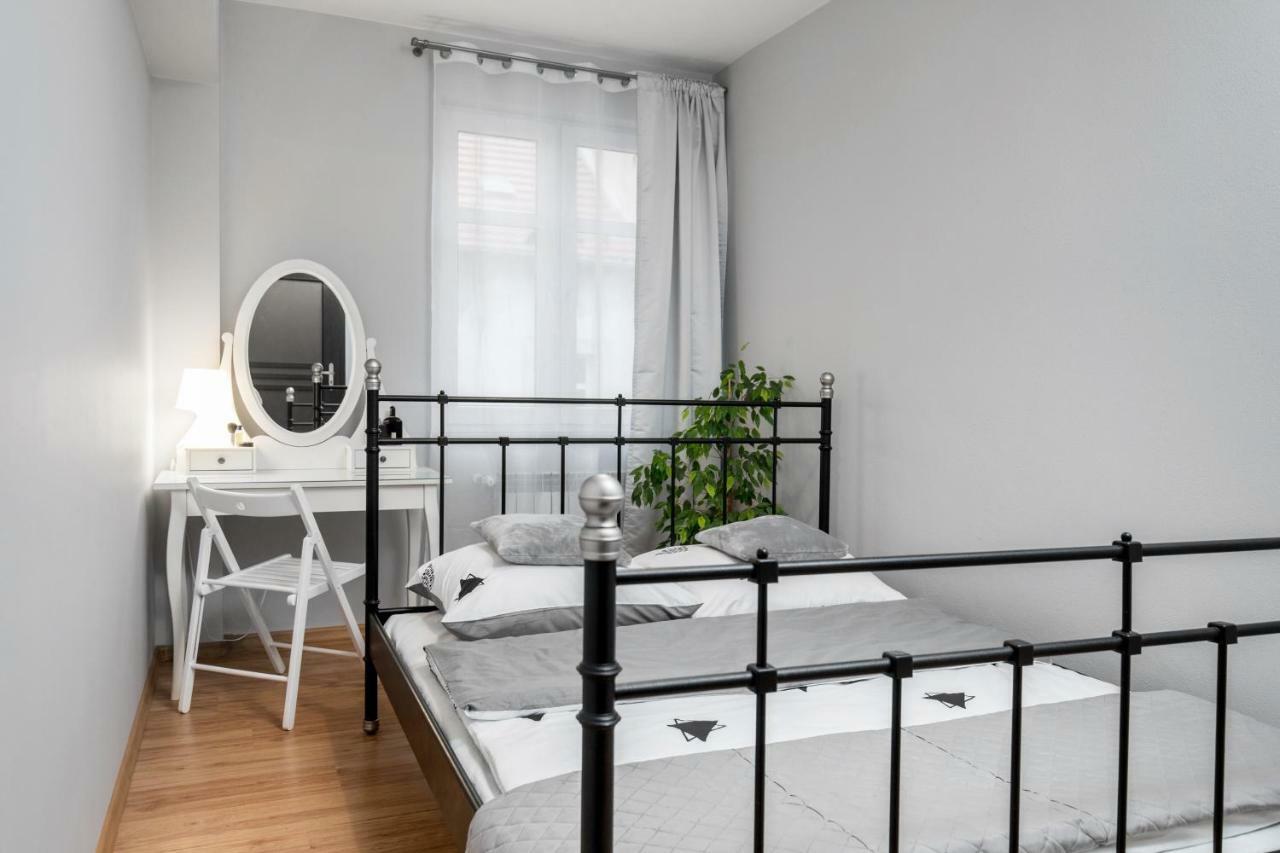 Apartament Gemini Dzierżoniów Εξωτερικό φωτογραφία